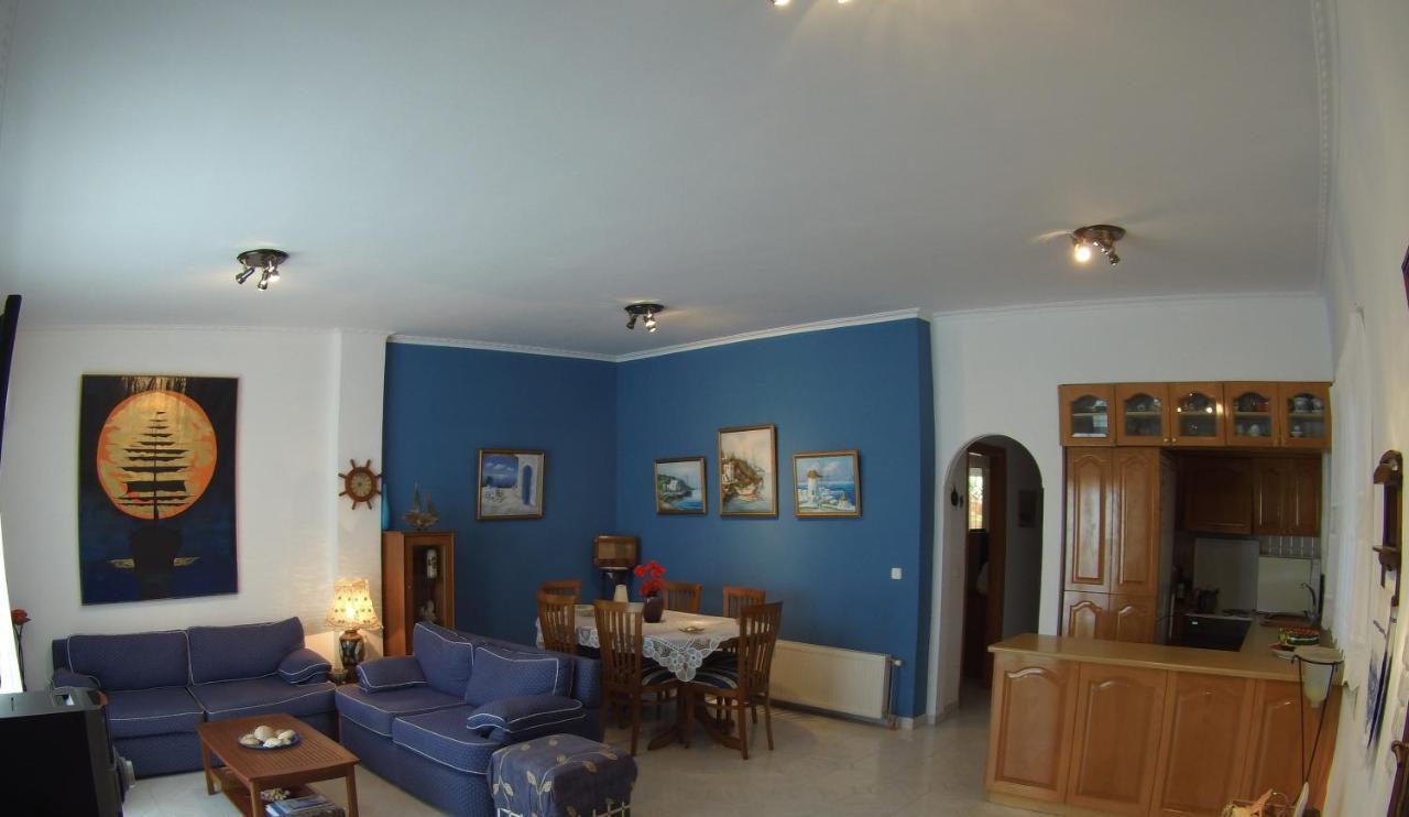 Blue & White Maisonette Over The Sea Near Sounio Sounion Exterior photo